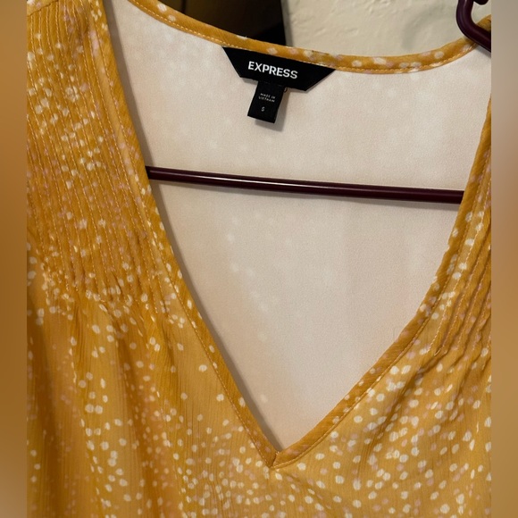 Express Women’s Puff Sleeve Blouse - S - Picture 2 of 2